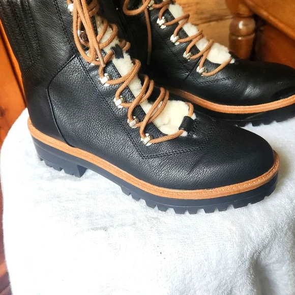 Indigo RD Black Izma Faux Fur Hiking Booties- Size 8M - Picture 3 of 13